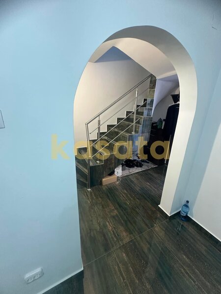 Domenii oportunitate  vila renovata